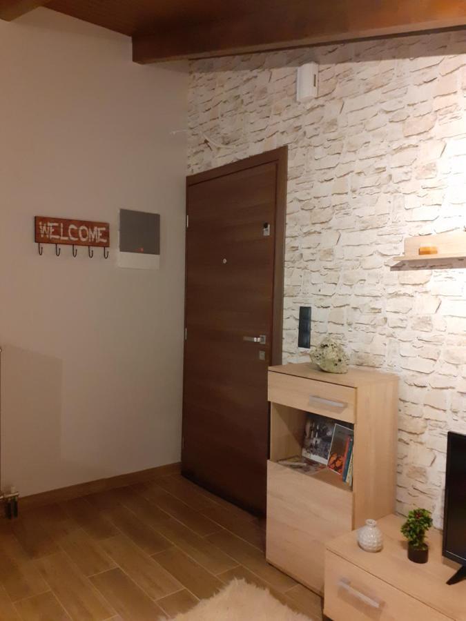 Apartament The View Attic Janina Zewnętrze zdjęcie