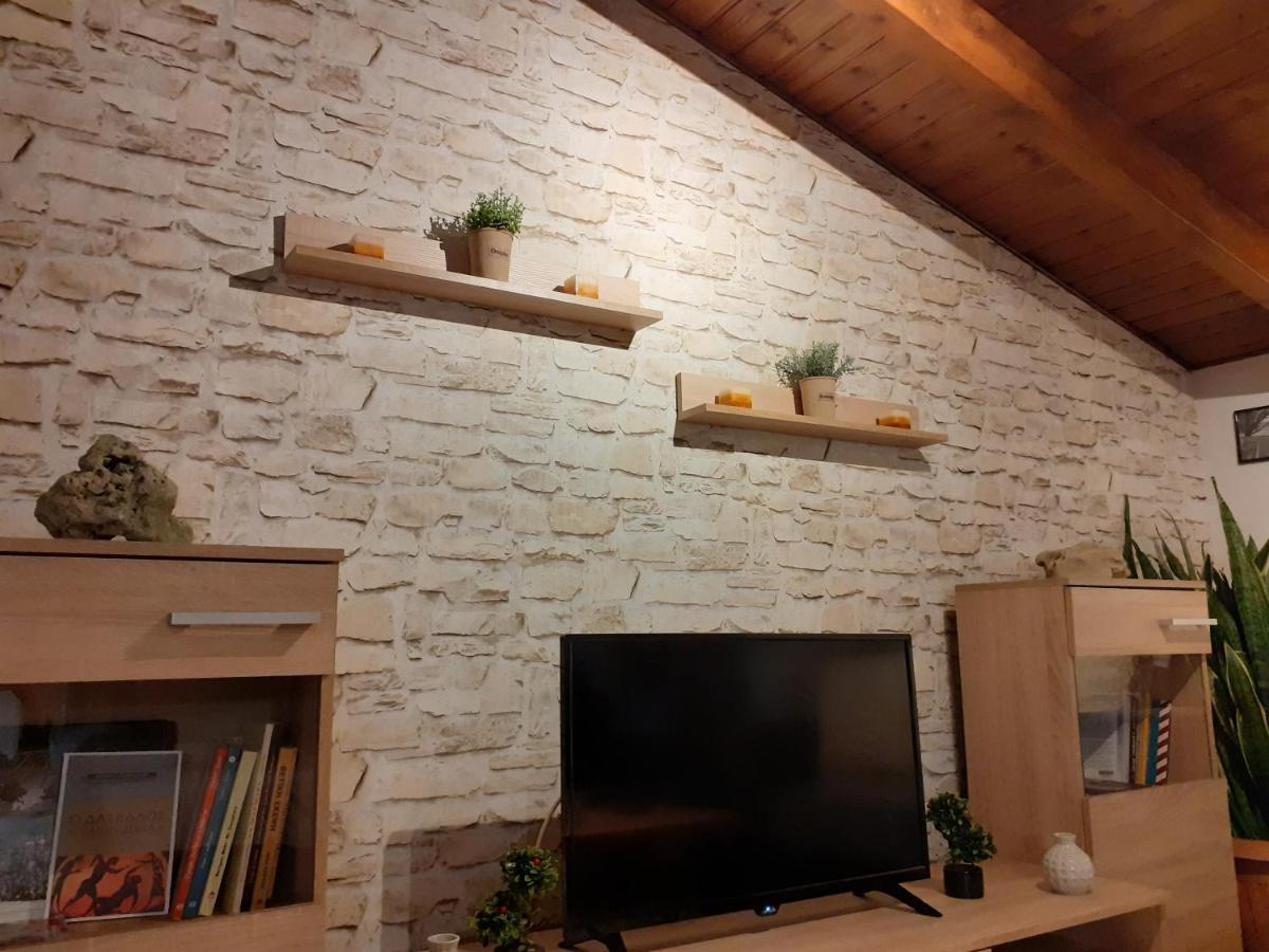 Apartament The View Attic Janina Zewnętrze zdjęcie