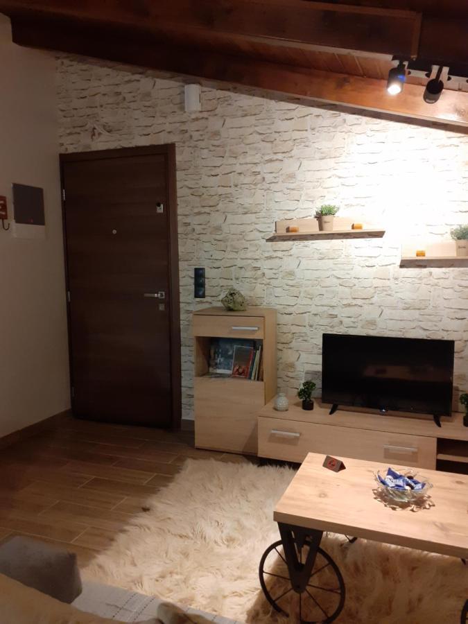 Apartament The View Attic Janina Zewnętrze zdjęcie