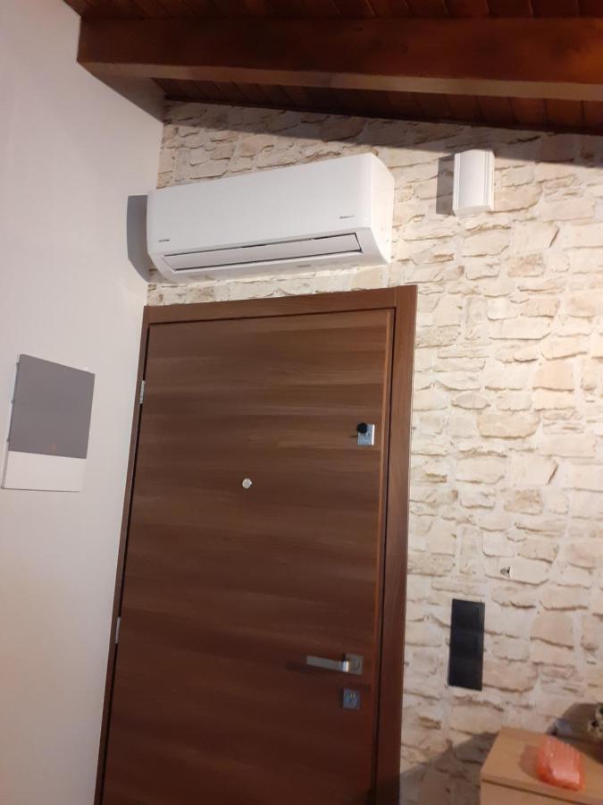 Apartament The View Attic Janina Zewnętrze zdjęcie